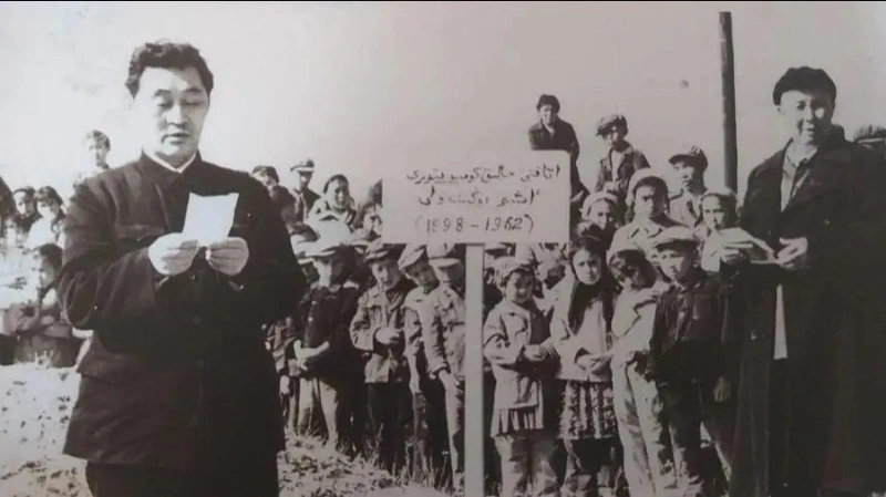 Омарғазы Айтан