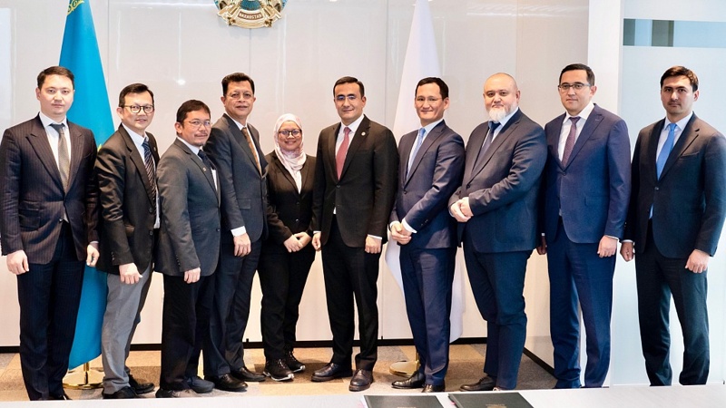 «Бәйтерек» холдингі - PROTON компаниясы «Бәйтерек» холдингі - PROTON компаниясы