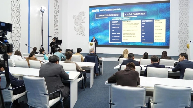 Ахметжанов