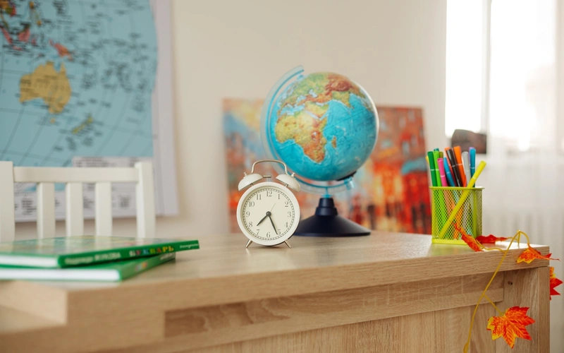 Аким Акмолинской области: В регионе полностью решены проблемы аварийных и трехсменных школ