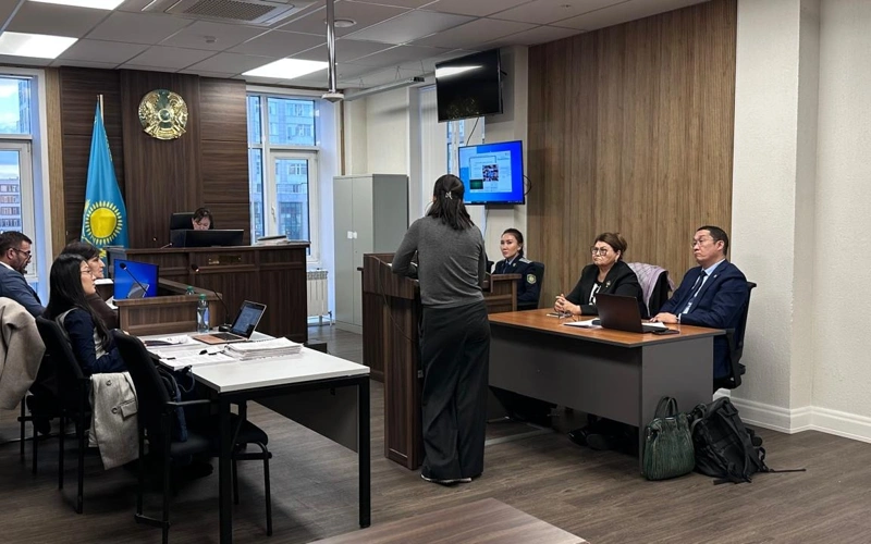 Mat Bıshımbaeva rasskazala v sýde o proıshojdenıı pochtı mıllıona dollarov
