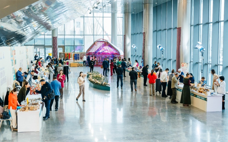 Одно село — один продукт: в Астане представили лучшие продукты регионов Казахстана Одно село — один продукт: в Астане представили лучшие продукты регионов Казахстана