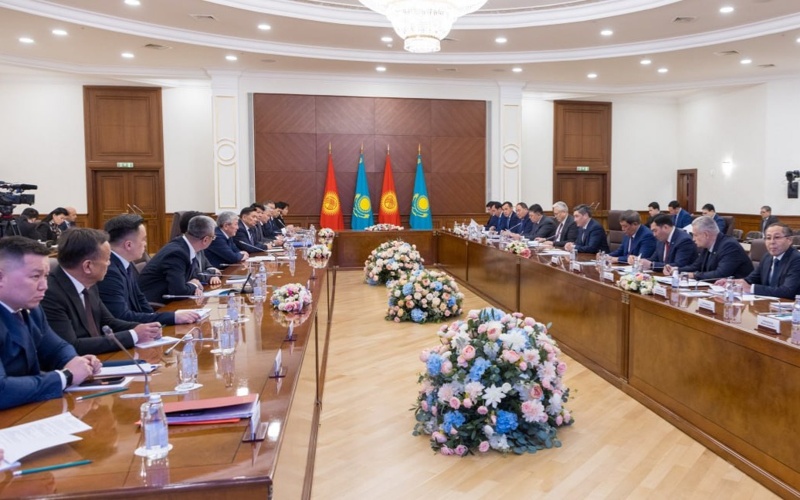 哈吉政府间理事会会议：双边贸易额8个月增长21%