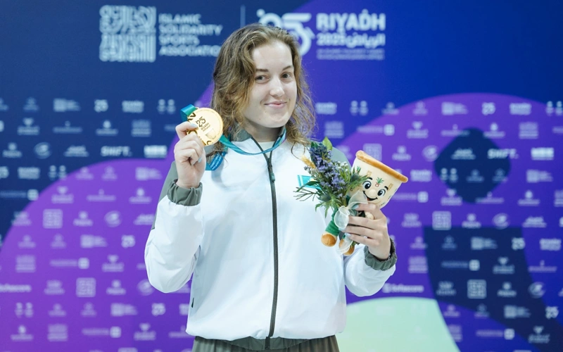 Riyadh 2025: Kazakhstani swimmer Sofia Spodarenko bags gold 