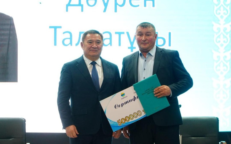 Марат Ахметжанов встретился с жителями Сандыктауского района