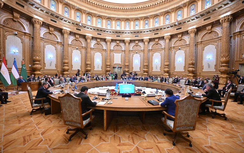 Казахстанские парламентарии приняли участие в пленарном заседании МПА СНГ в Душанбе