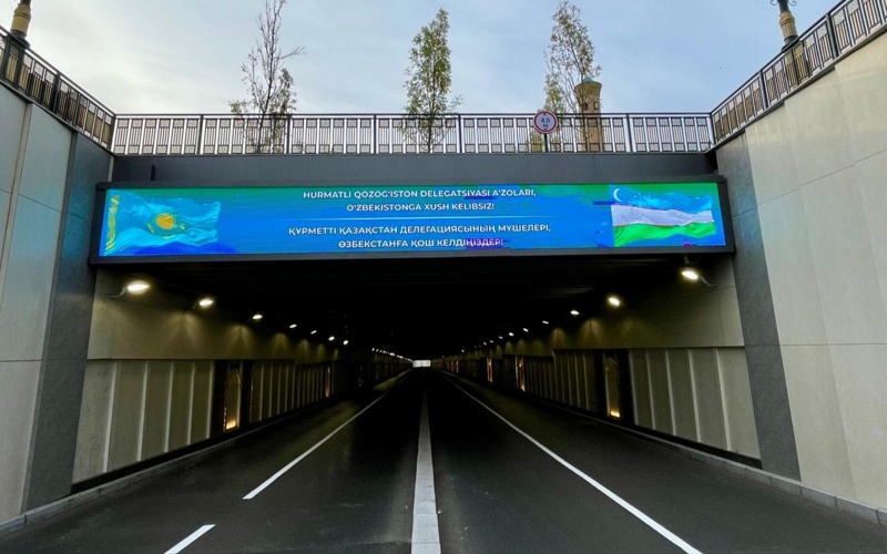 Ташкент Қазақстан Президентін қарсы алуға дайындалып жатыр — фоторепортаж 