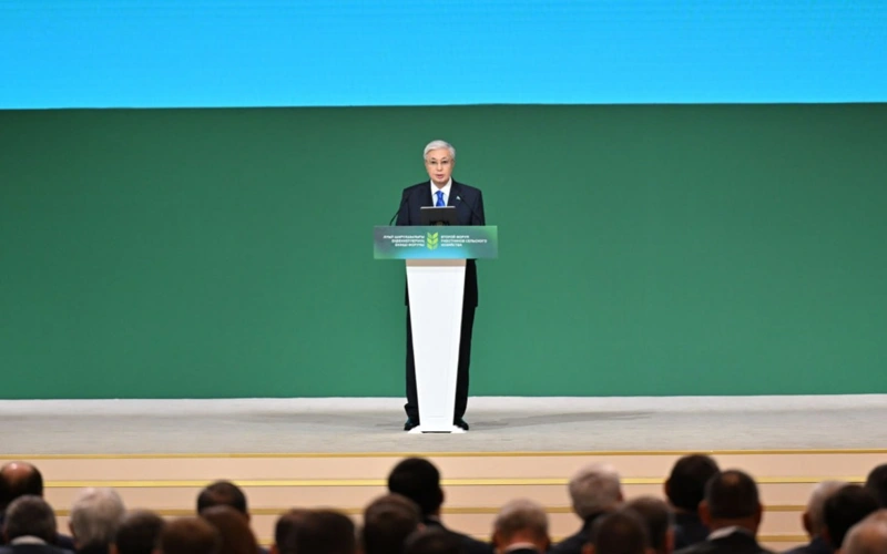 President Tokayev assigns Government to ensure uninterrupted agricultural exports