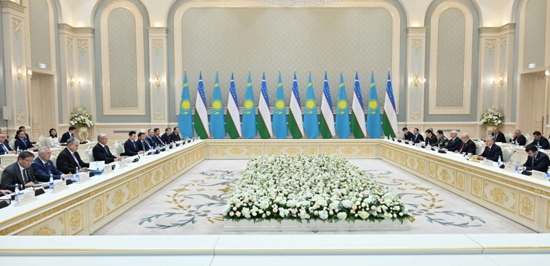 Қазақстанның Өзбекстанға салатын инвестициясын одан әрі ынталандыруға ниеттіміз — Мемлекет басшысы 