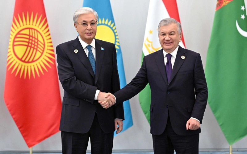 President Tokayev arrives at Tashkent Congress Center 