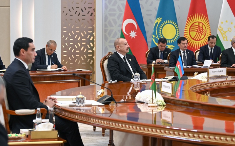 托卡耶夫总统在塔什干出席中亚国家元首第七次磋商会议 托卡耶夫总统在塔什干出席中亚国家元首第七次磋商会议