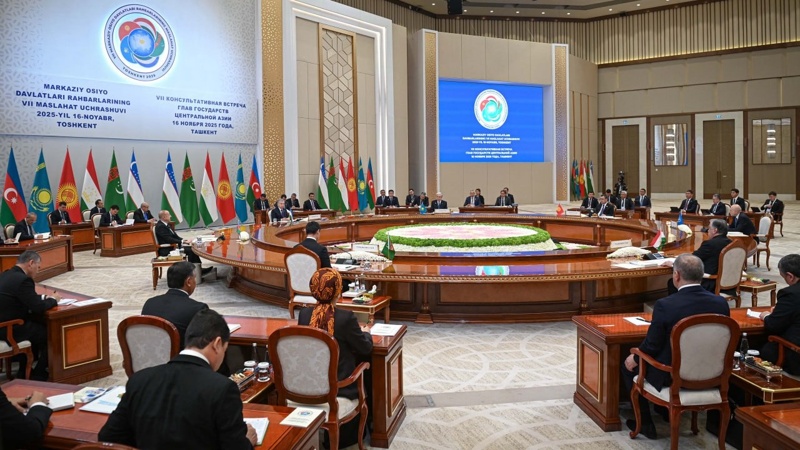 Тоқаев перспективті салаларда серпінді жобаларды бірлесе іске қосуды ұсынды Тоқаев перспективті салаларда серпінді жобаларды бірлесе іске қосуды ұсынды