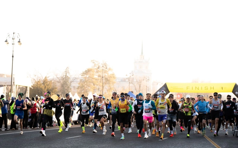 20 elden 2500 qatysýshy: Almatyda bıylǵy maýsymnyń sońǵy City Run márelik jarysy ótti