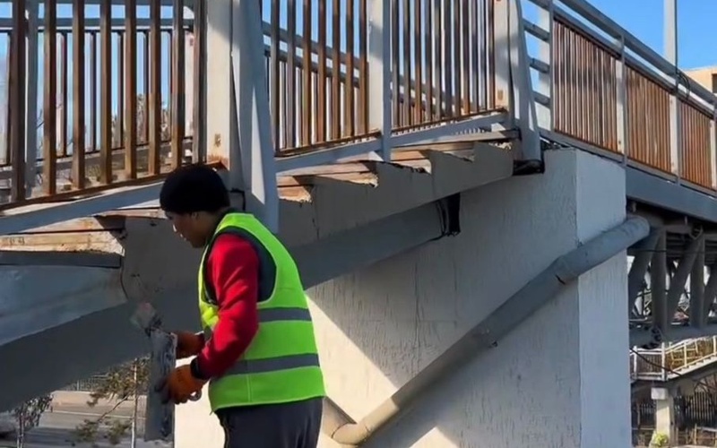 Almatylyqtarǵa eskertý: Ál-Farabı dańǵylyndaǵy ótkelderge hımııalyq óńdeý júrgiziledi Almatylyqtarǵa eskertý: Ál-Farabı dańǵylyndaǵy ótkelderge hımııalyq óńdeý júrgiziledi