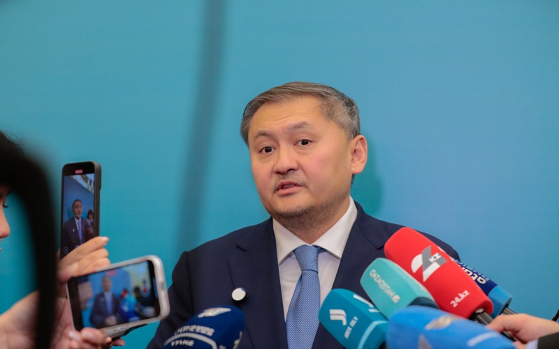 Саясат Нурбек