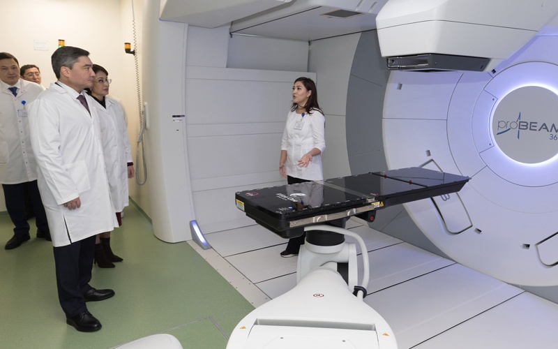 government Kazakh PM Bektenov urges to expand patient access to advanced cancer care