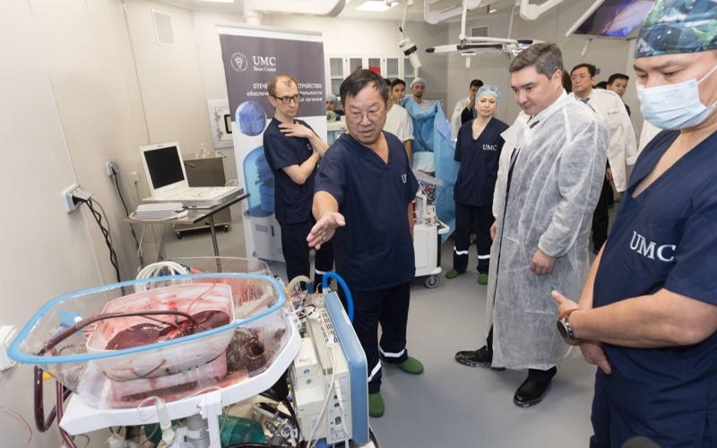 Олжас Бектенов Ұлттық ғылыми онкология орталығында Олжас Бектенов Ұлттық ғылыми онкология орталығында