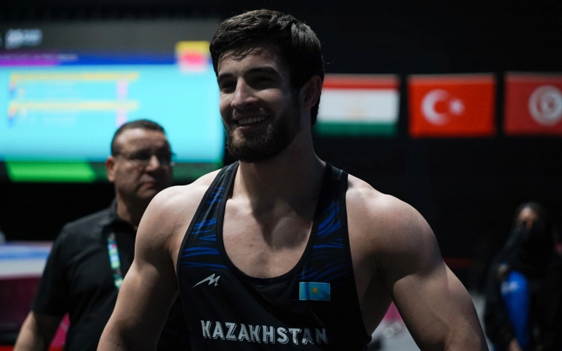 Kazakhstan’s wrestler Islam Yevloyev wins silver at Islamic Games