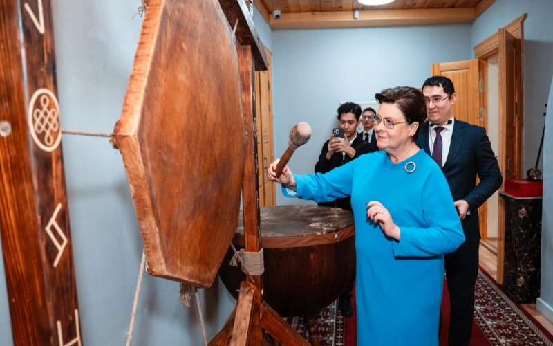 哈萨克斯坦国家学术图书馆开设爱沙尼亚文学角 哈萨克斯坦国家学术图书馆开设爱沙尼亚文学角