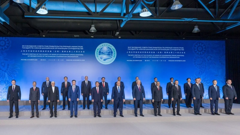 Олжас Бектенов д