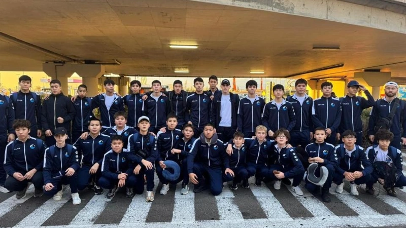 Астананың су добы командасы халықаралық турнирде күміс жүлде иеленді