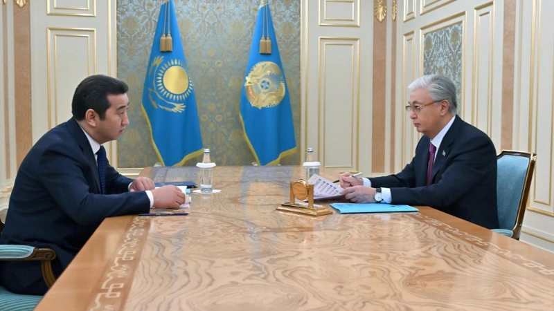 Президент Ауыл шаруашылығы министрі Айдарбек Сапаровты қабылдады 