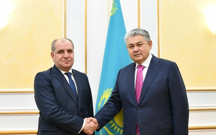 Kazakh Foreign Minister receives Armenian Ambassador 