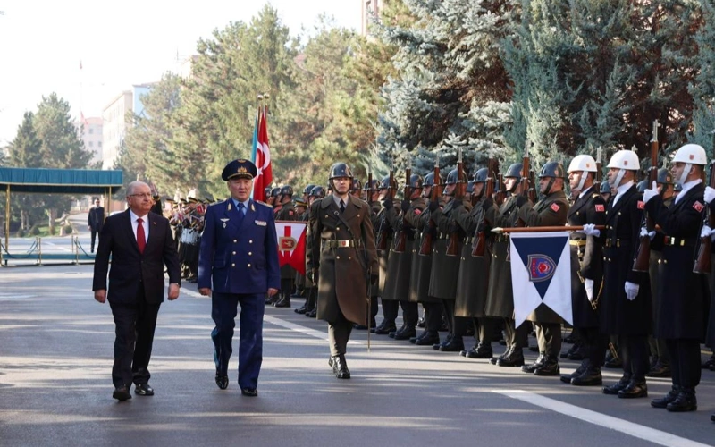 Kazakh Minister of Defense pays official visit to Türkiye