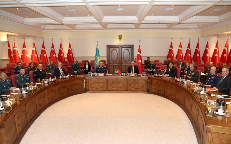 Қазақстанның Қорғаныс министрі Түркияға ресми сапармен барды