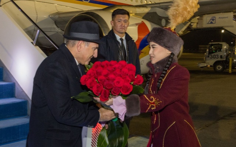 Армения Премьер-министрі Никол Пашинян Астанаға келді 