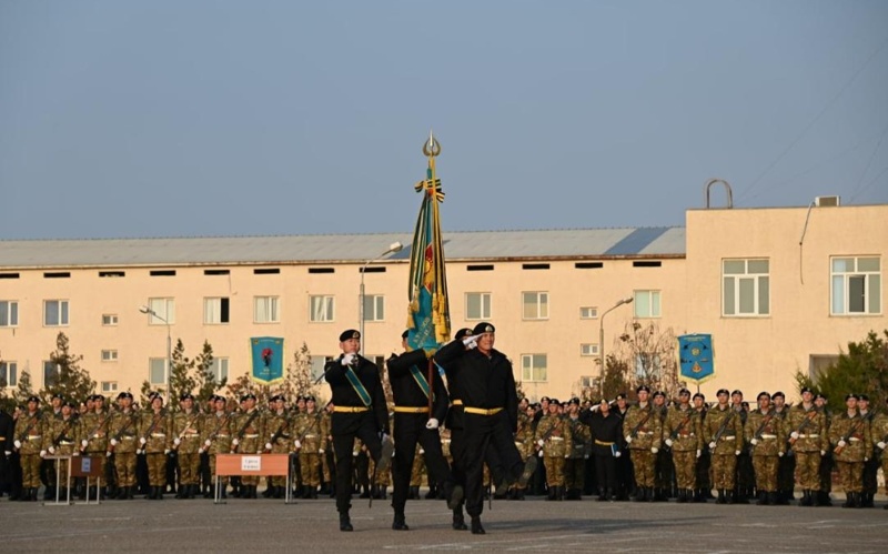 Маңғыстау облысында 700-ден астам жас сарбаз әскери ант берді Маңғыстау облысында 700-ден астам жас сарбаз әскери ант берді