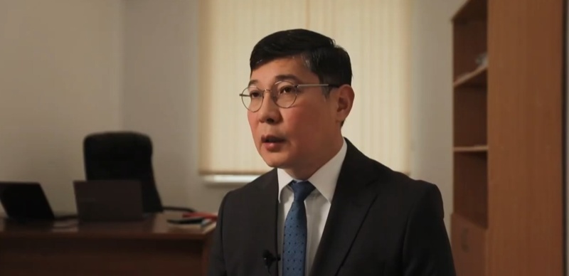 Руслан Кожахмет