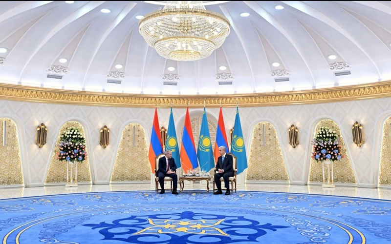 Пашинян токаев