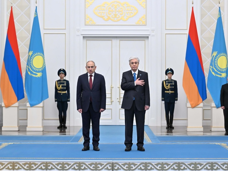 Премьер-министр Армении Никол Пашинян прибыл в Акорду