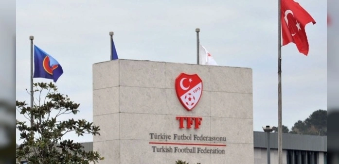 Около 300 футболистов отстранены по делу о ставках в Турции