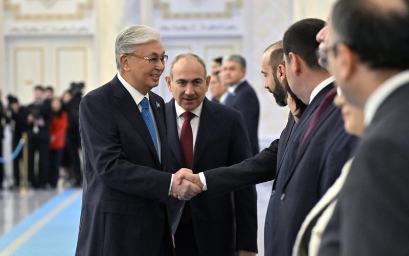 Armenia’s Prime Minister Nikol Pashinyan arrives at Akorda Palace