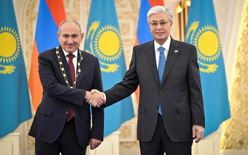 Тоқаев ва Пашинян