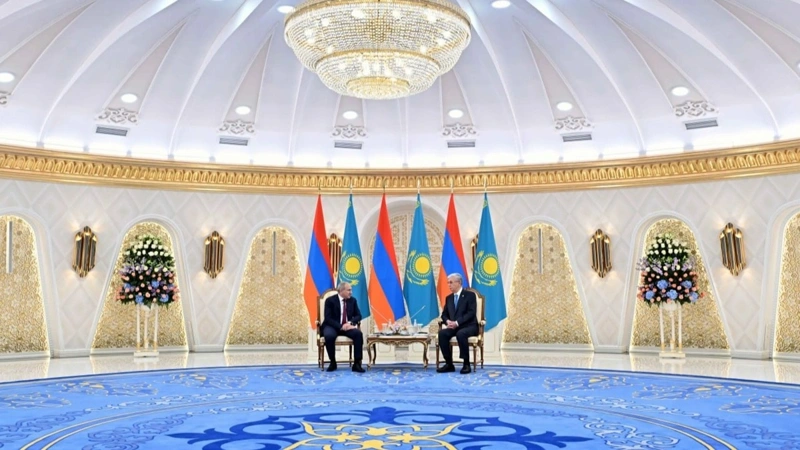 Тоқаев ва Пашинян