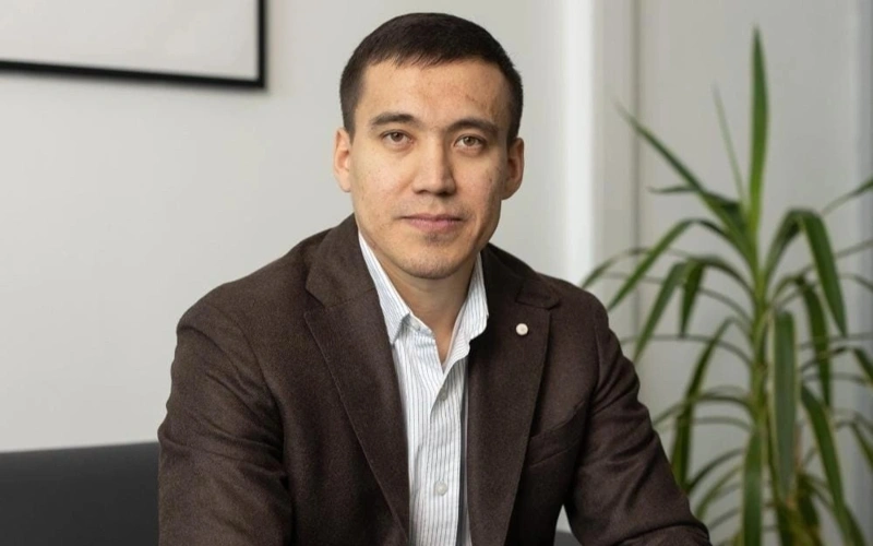 Adat Ádilhan 