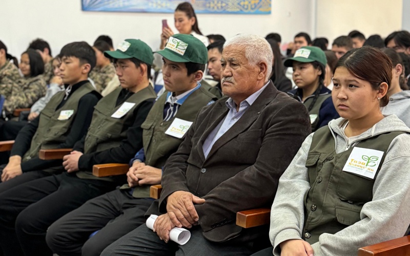 Алматы облысының жастары көпшілікті қоршаған ортаға жанашырлықпен қарауға шақырды