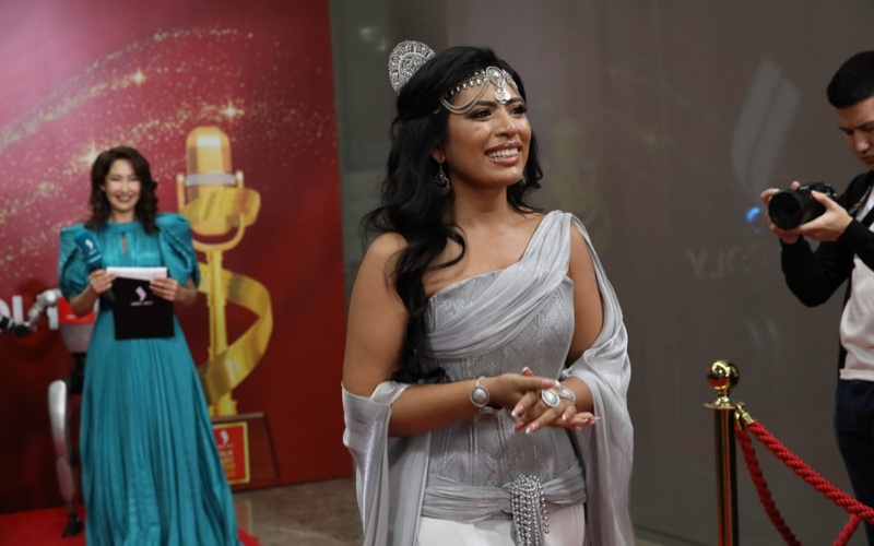 Silk Way Star starts grand finale in Astana with surprise guest appearance