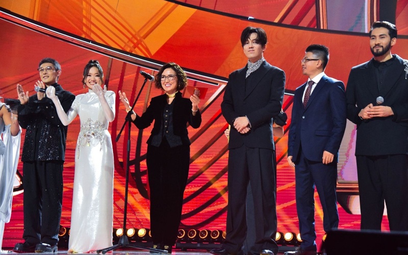 Silk Way Star Silk Way Star