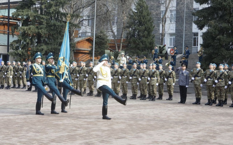 Алматыда «Батыр» президенттік полкінің сарбаздары ант қабылдады