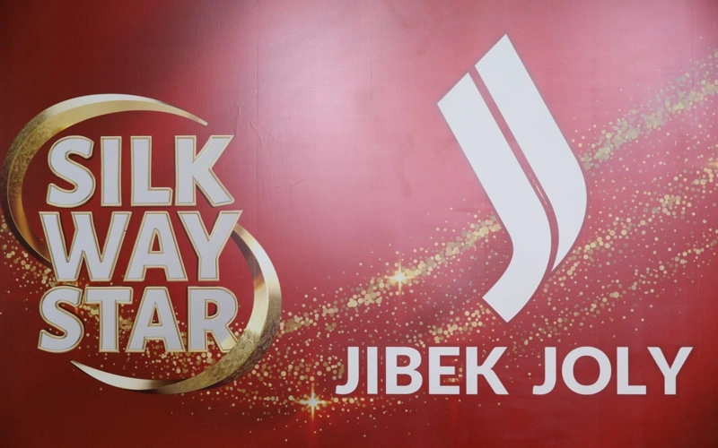 Silk Way Star starts grand finale in Astana with surprise guest appearance