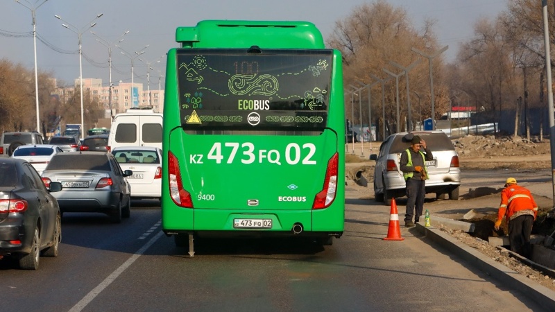 автобус, көлік, жолдар, Алматы