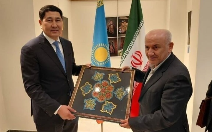 Иран мен Қазақстан арасындағы тарихи және мәдени қарым-қатынастар жаңа алмасуларды дамытудың негізі болып табылады Иран мен Қазақстан арасындағы тарихи және мәдени қарым-қатынастар жаңа алмасуларды дамытудың негізі болып табылады