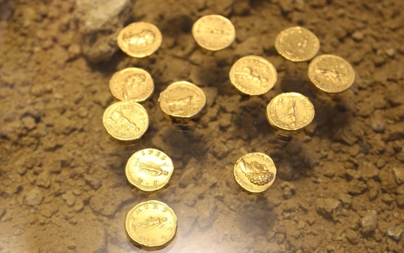 Грабители похитили коллекцию древних золотых монет из музея в Швейцарии