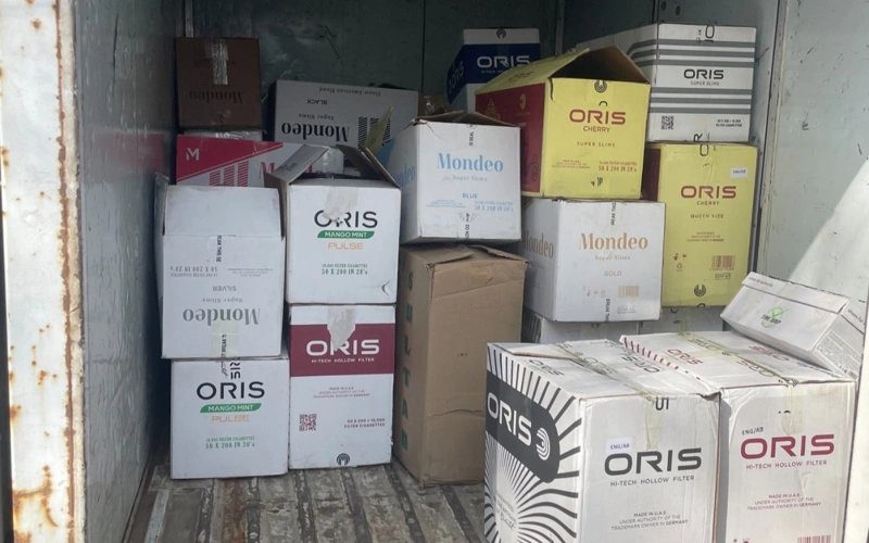 Almatyda 180 myń lıtrden astam ónim men 1 mln-nan asa qorap kontrafakt tárkilendi