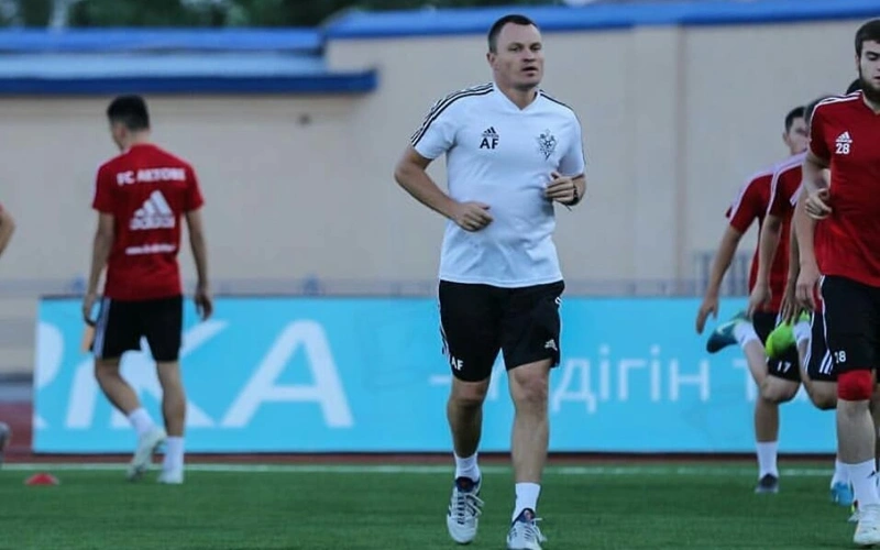 В новом сезоне футбольный клуб «Кайсар» Кызылординской области будет тренировать опытный специалист Андрей Ферапонтов, передает корреспондент агентства Kazinform со ссылкой на пресс-службу клуба.