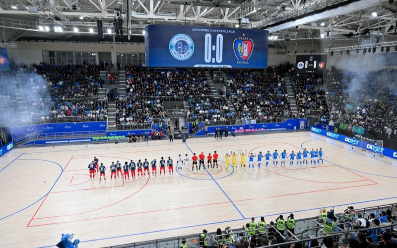 футбольный клуб семей